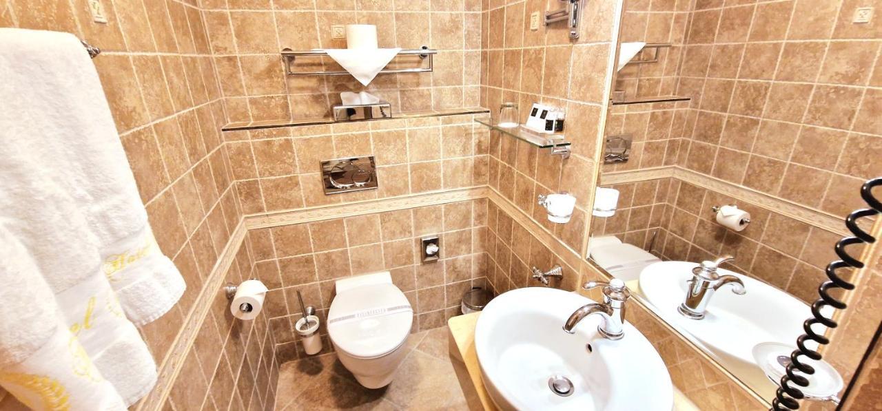 General Boutique Hotel & Wellness Prague Luaran gambar